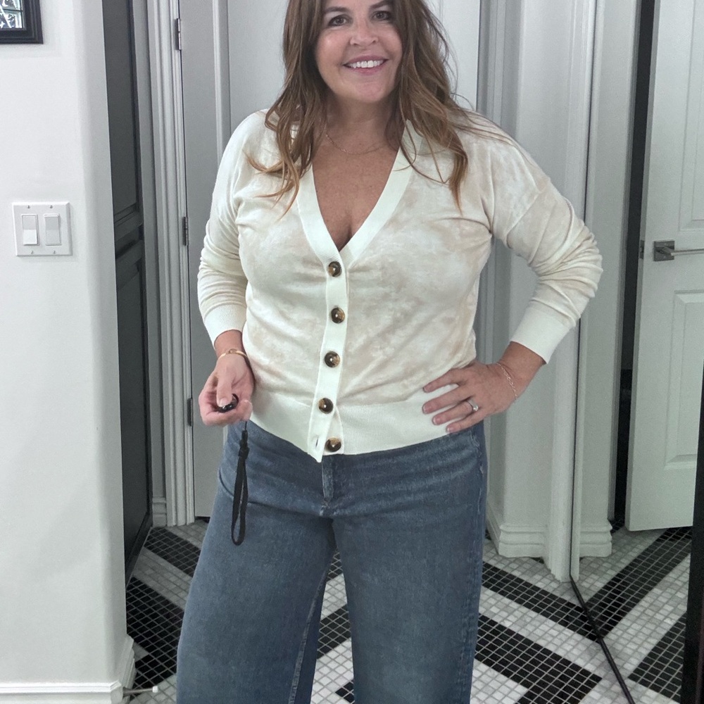 Cream and tan super soft cardigan size medium Sanctuary